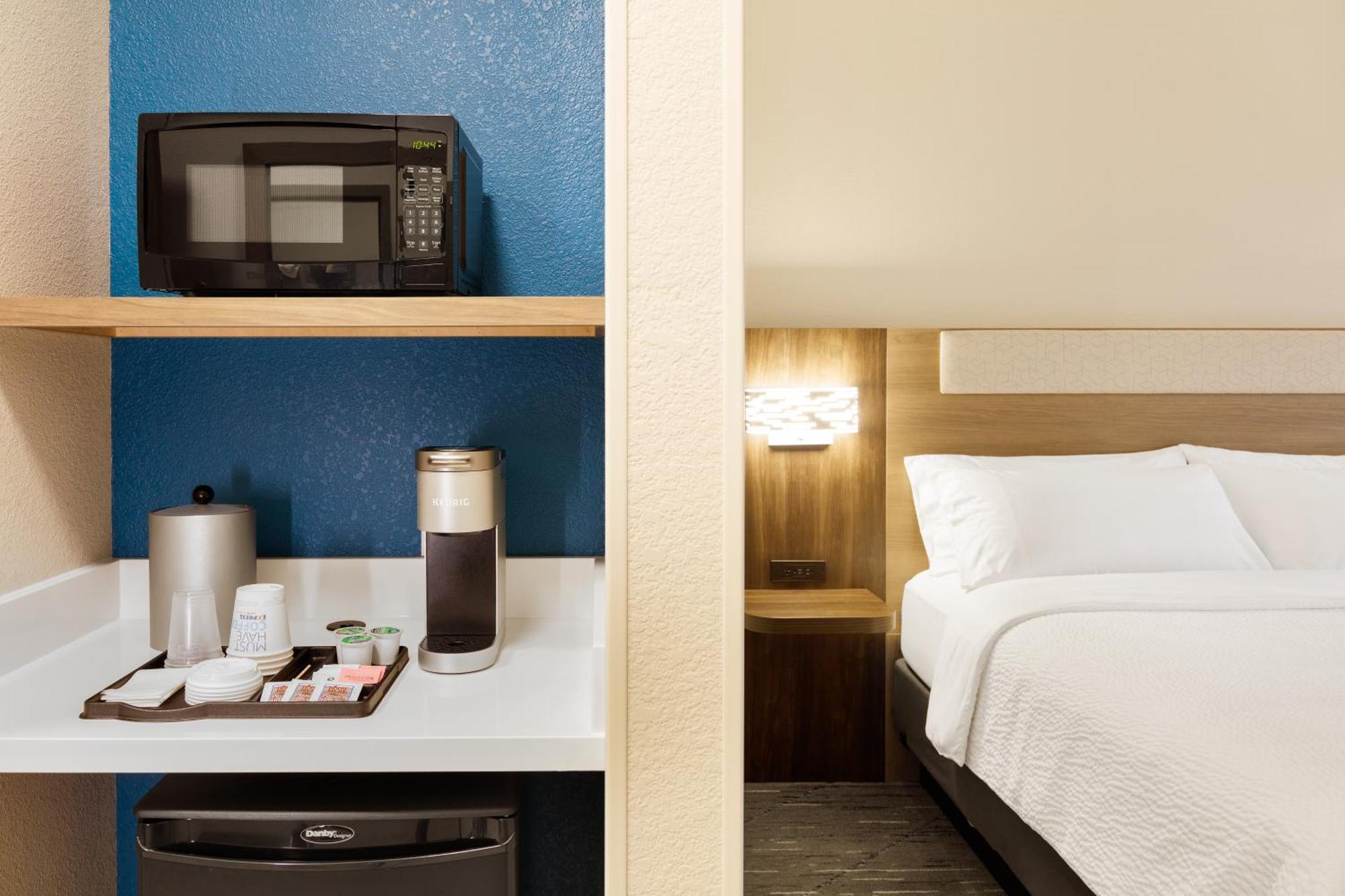 Holiday Inn Express & Suites Augusta W - Grovetown By Ihg Exterior foto